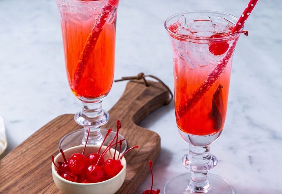 9 New Year’s Eve Cocktails & Mocktails!