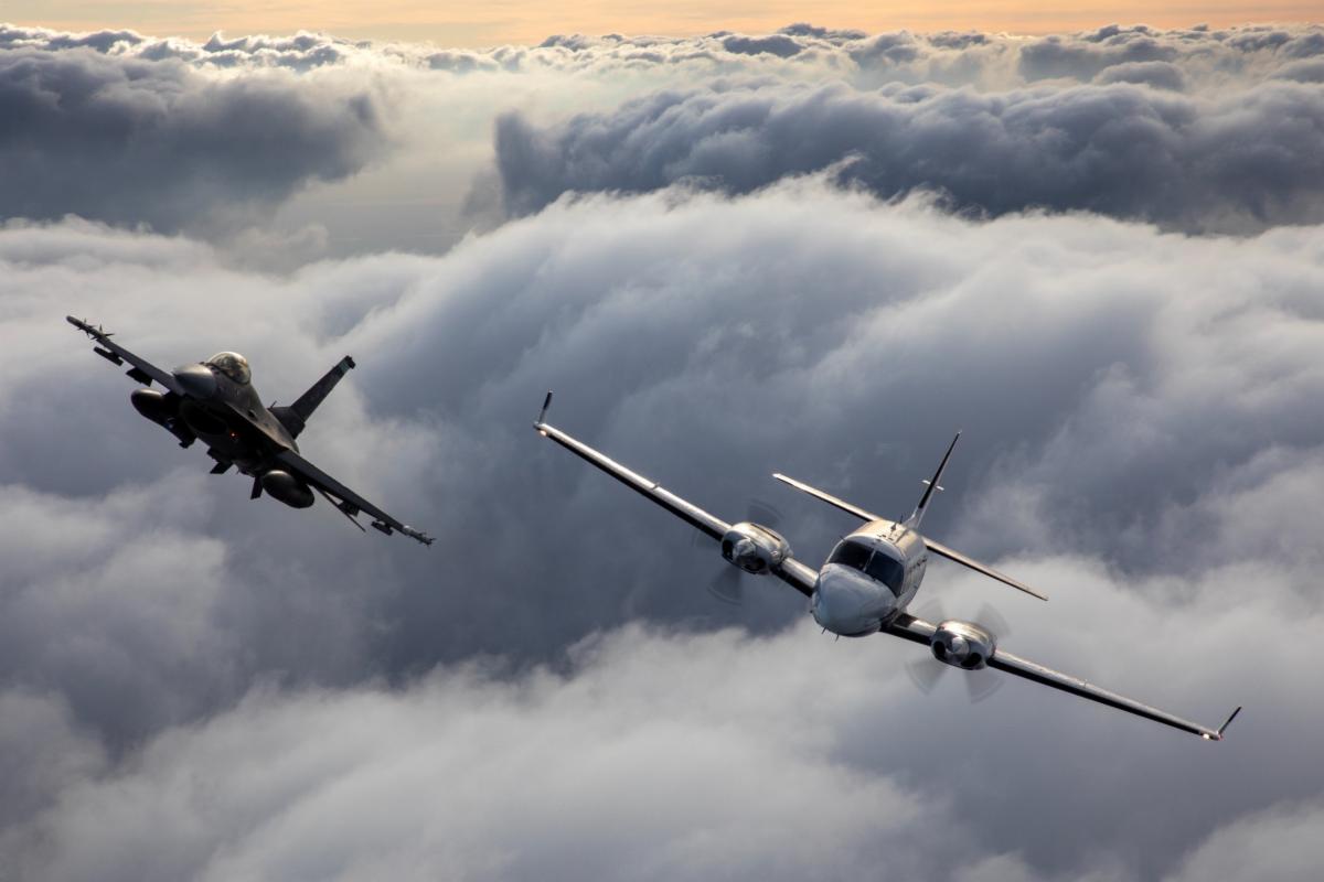 PLANE 2